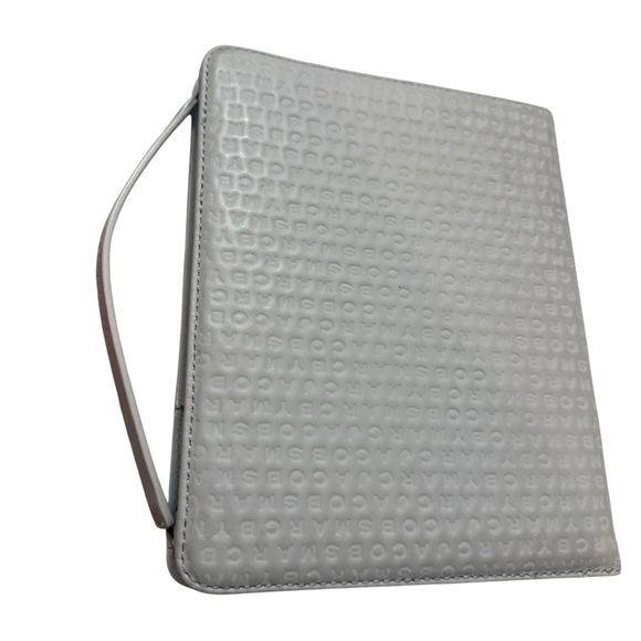 Marc By Marc Jacobs Taupe Leather iPad cover for iPad 6th Generation 9.7” - Picture 10 of 14